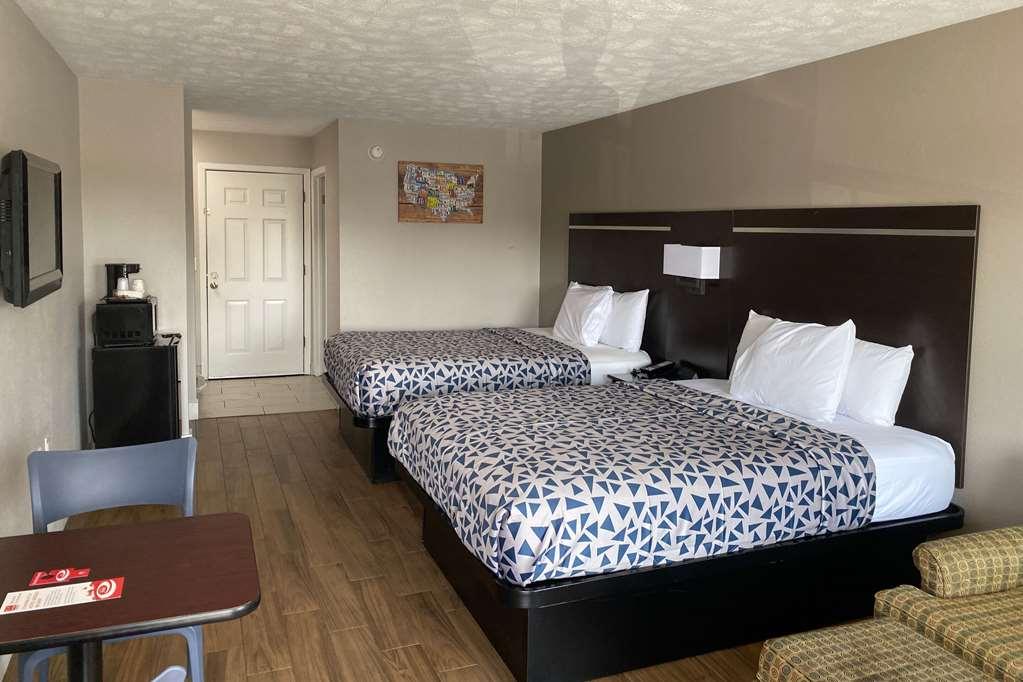 Econo Lodge Sevierville-Pigeon Forge On The River חדר תמונה